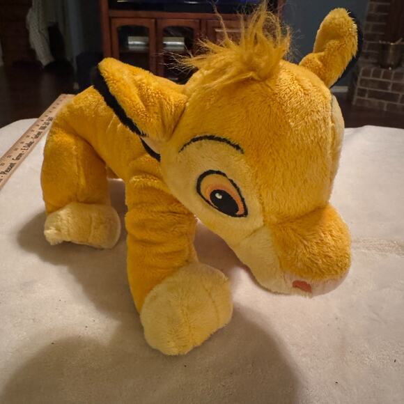 Simba Disney The Lion King Just Play 13" Cub Plush Stuffed Animal Toy Yellow - Picture 1 of 4